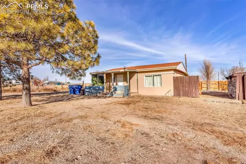 1417 2nd Rd, Pueblo, CO 81007