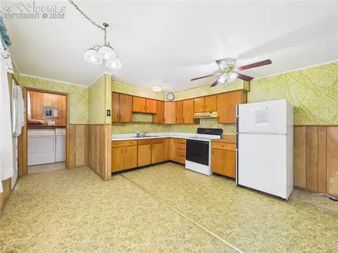918 E 5th St, Florence, CO 81226 photo 11