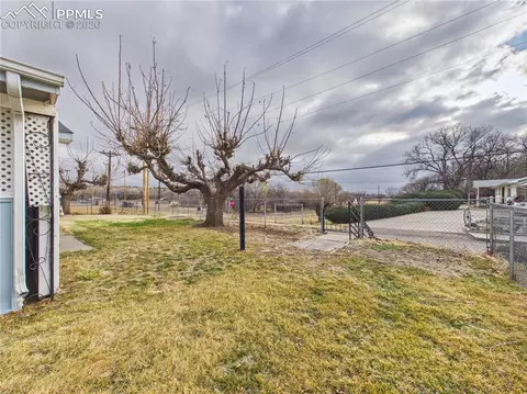 918 E 5th St, Florence, CO 81226 photo 32