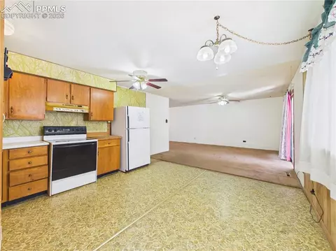 918 E 5th St, Florence, CO 81226 photo 14