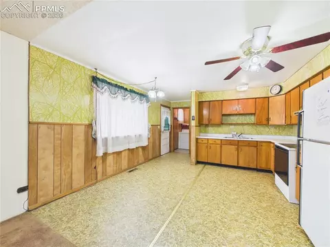 918 E 5th St, Florence, CO 81226 photo 15