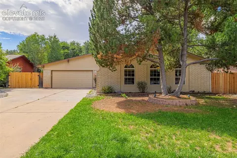 2613 Flintridge Dr, Colorado Springs, CO 80918