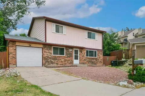 2724 W Montebello Dr, Colorado Springs, CO 80918