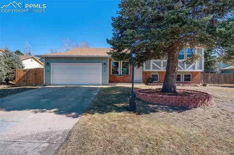 1934 W Flintlock Ter, Colorado Springs, CO 80920