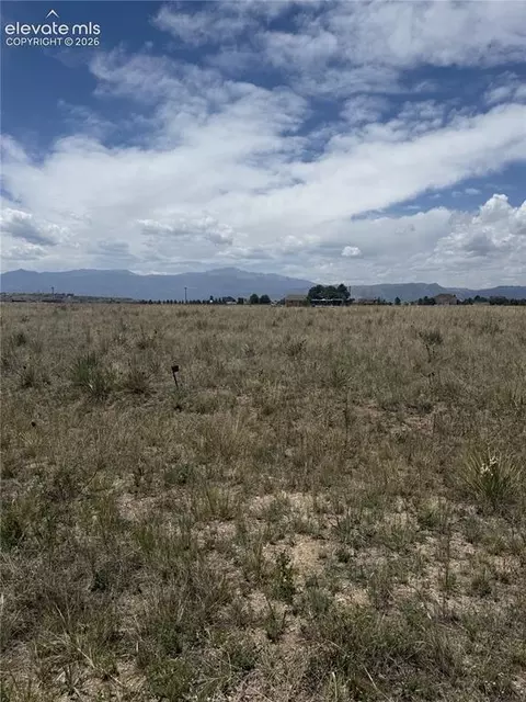 Riveria Drive, Colorado Springs, CO 80908