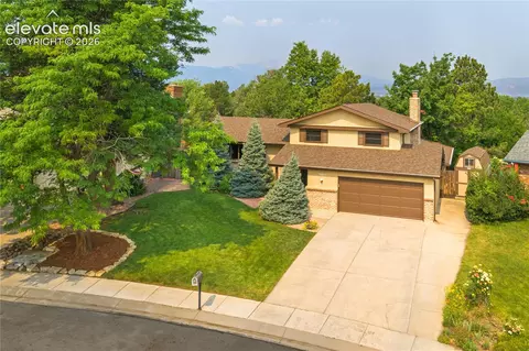 5710 Escapardo Way, Colorado Springs, CO 80917