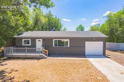 1126 Maxwell St, Colorado Springs, CO 80906