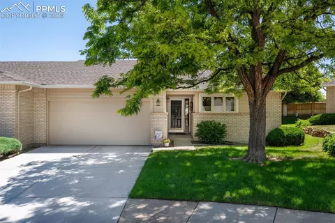 1421 Seasons Grv, Colorado Springs, CO 80907