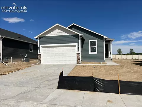 9671 Blaurock Dr, Fountain, CO 80817