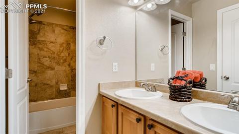 10958 Mount Evans Dr, Peyton, CO 80831 photo 27
