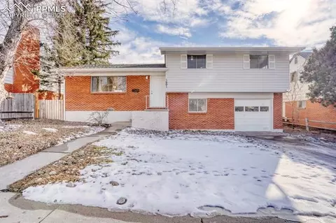 1601 Newcastle St, Colorado Springs, CO 80907