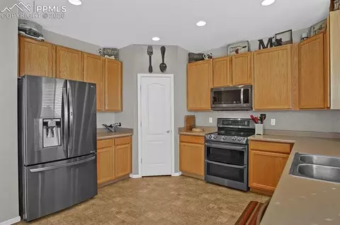 9636 Beryl Dr, Peyton, CO 80831 photo 12