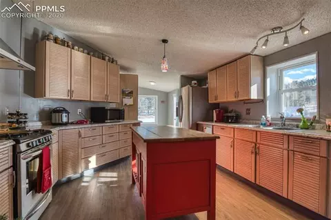 202 Elfin Glen Dr, Divide, CO 80814 photo 14