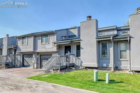 1591 Territory Trl, Colorado Springs, CO 80919
