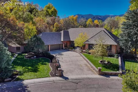 735 S Bear Paw Ln, Colorado Springs, CO 80906