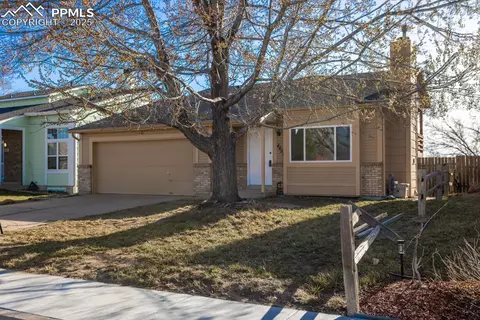 4458 Mcgrew Cir, Colorado Springs, CO 80911