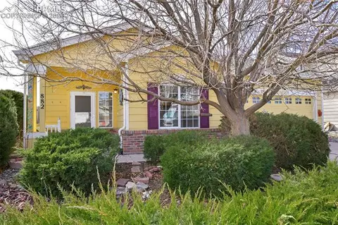 882 Square Dance Ln, Fountain, CO 80817