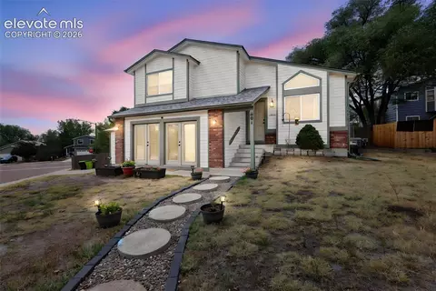 601 Rye Ridge Rd, Fountain, CO 80817