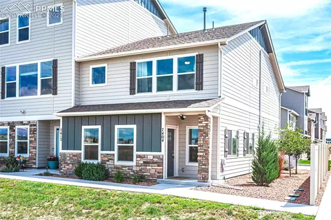 7404 Johnsontown Hts, Colorado Springs, CO 80908