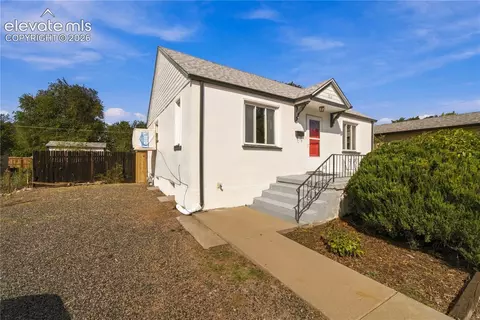 811 Belmont Ave, Pueblo, CO 81004
