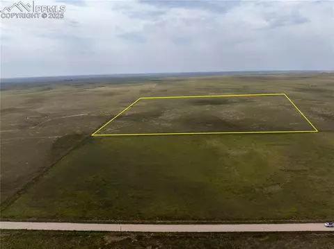 37855 Shear Rd, Yoder, CO 80864 photo 2