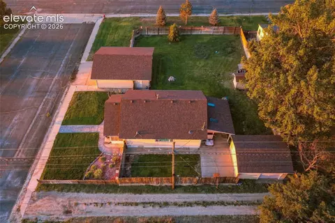 View/Area - 960 6th St, Limon, CO 80828 photo 4 of 4