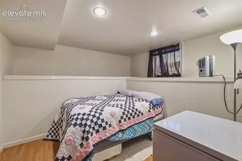 Bedroom - 960 6th St, Limon, CO 80828 photo 5 of 6