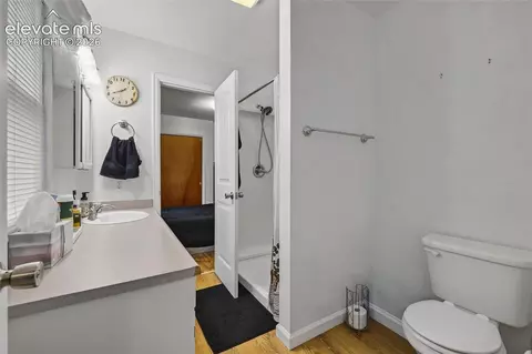Bath - 960 6th St, Limon, CO 80828 photo 2 of 3