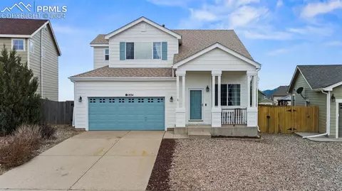 1934 Tee Post Ln, Colorado Springs, CO 80951