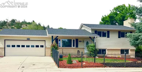 1542 E Owen Cir, Colorado Springs, CO 80915