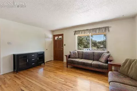 1318 Royale Dr, Colorado Springs, CO 80910