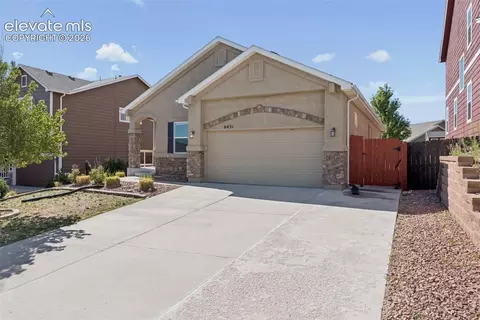 6451 Vickie Ln, Colorado Springs, CO 80923