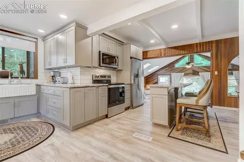 1699 Spring Valley Dr, Divide, CO 80814 photo 11