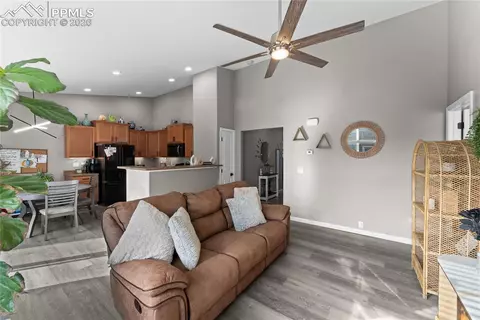 7627 Loopout Grv, Peyton, CO 80831 photo 10