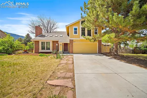 3012 E Springlake Cir, Colorado Springs, CO 80906