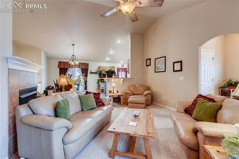 7385 Beinecke Pt, Peyton, CO 80831 photo 4