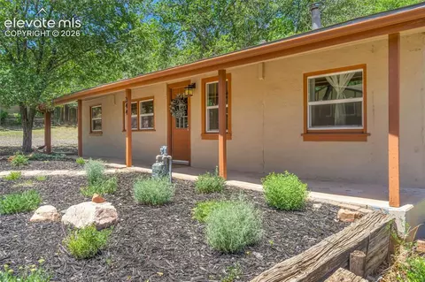 344 Plainview Pl, Manitou Springs, CO 80829