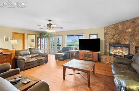 1321 Stoll Ranch Rd, Lake George, CO 80827 photo 12