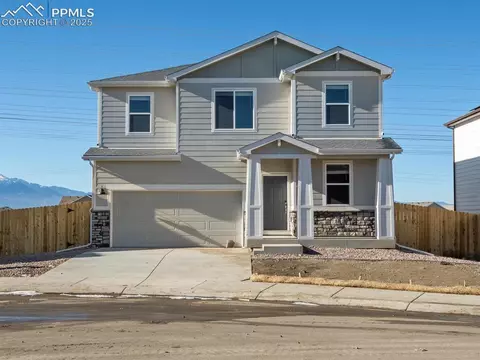 6772 Wiper Way, Colorado Springs, CO 80925