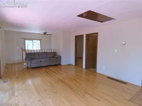 185 Calcite Dr, Divide, CO 80814 photo 9