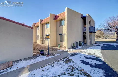 1014 Fontmore Rd #B, Colorado Springs, CO 80904