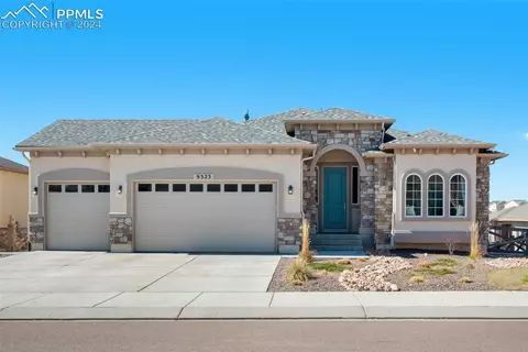 9323 Valley Run Ct, Colorado Springs, CO 80927