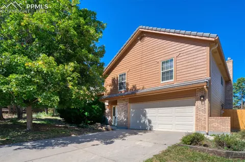 340 Waco Ct, Colorado Springs, CO 80919