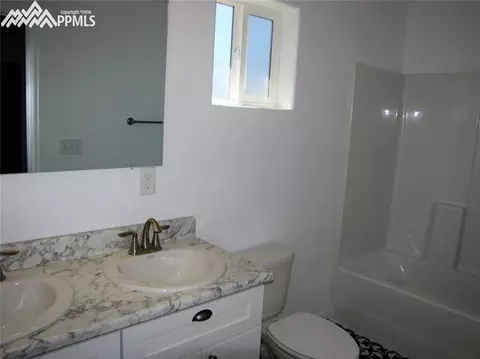 9 N Pikeview Ave, Williamsburg, CO 81226 photo 24