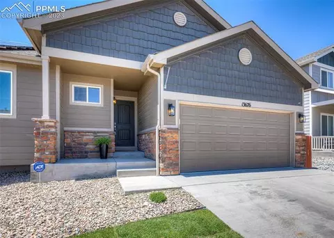 13676 Park Meadows Dr, Peyton, CO 80831 photo 2