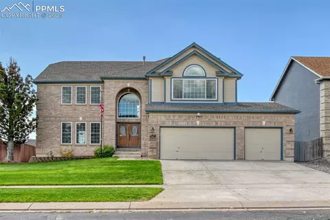 2555 Wimbleton Ct, Colorado Springs, CO 80920