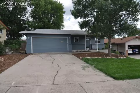 435 Redwood Dr, Colorado Springs, CO 80907