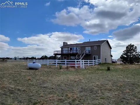8375 Aerostar Dr, Peyton, CO 80831 photo 2