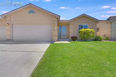 4315 Outlook Blvd #R, Pueblo, CO 81008