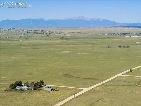 13754 N Log Rd, Peyton, CO 80831 photo 1